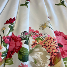 Încarcă imaginea în vizualizatorul Galerie, Draperie Blackout Print Floral de Vara #1