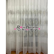 Încarcă imaginea în vizualizatorul Galerie, Perdea Broderie In Barok Alb-Unt