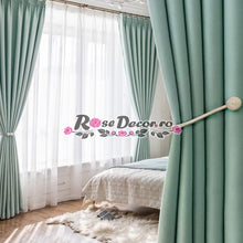 Încarcă imaginea în vizualizatorul Galerie, Draperie Catifea Uni New-York Verde