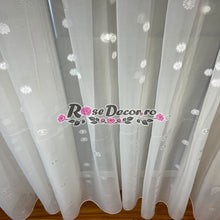 Încarcă imaginea în vizualizatorul Galerie, Perdea Voal Flowers 01