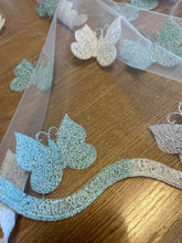 Încarcă imaginea în vizualizatorul Galerie, Perdea Broderie pe Tul, Fluturi Alb - Bleo Turcoaz

